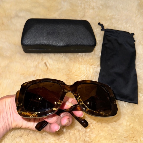 Original BALENCIAGA Logo 53 MM SQUARE BB0069S 0069S SUNGLASSES Havana 002 - Picture 6 of 13